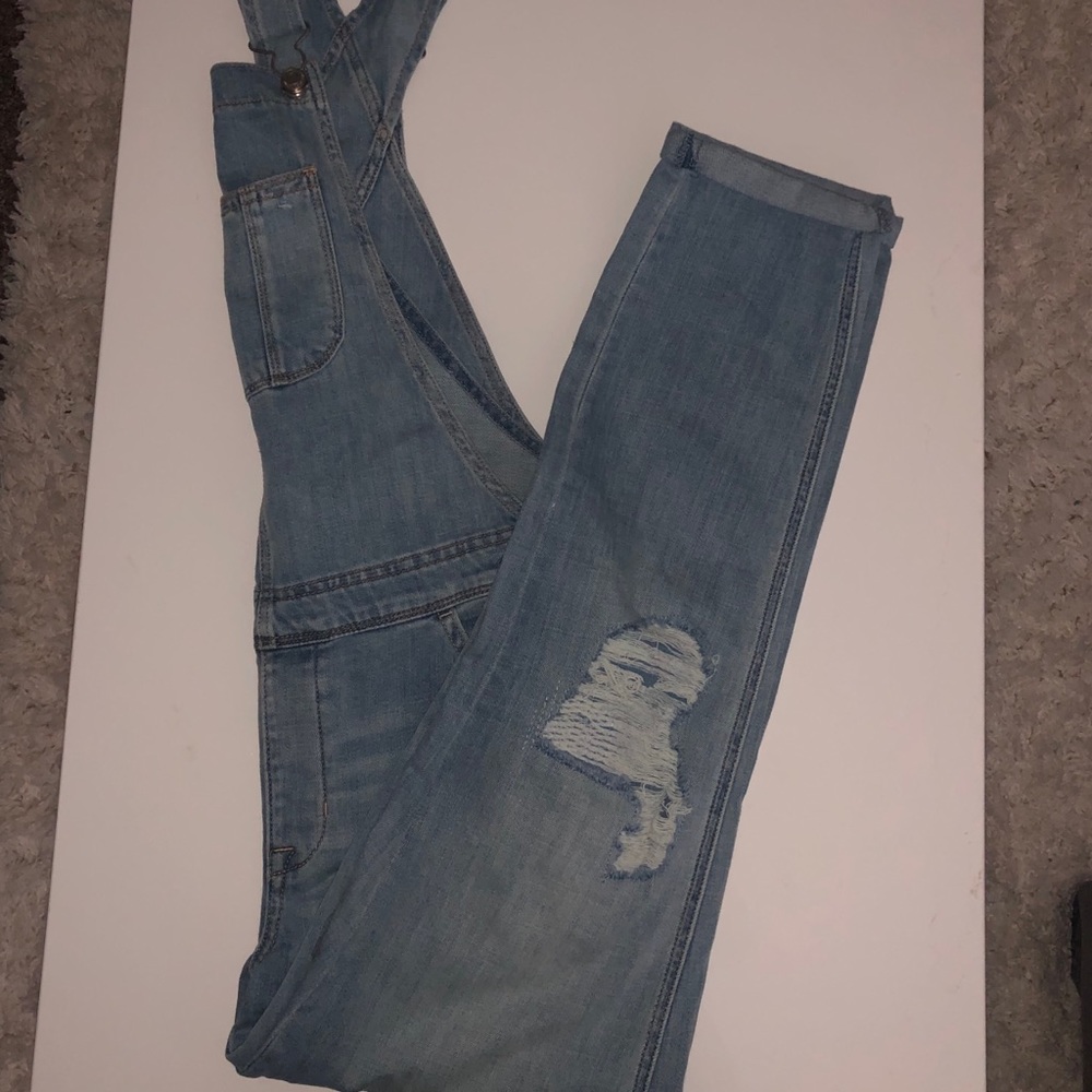 American Eagle Light Wash Overalls